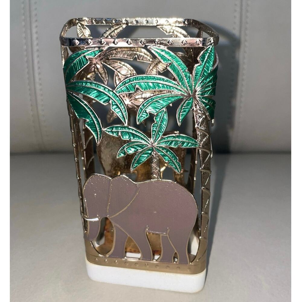 Bath & Body Works Tropical Elephant Foaming Hand Soap Holder Sleeve - As-Is